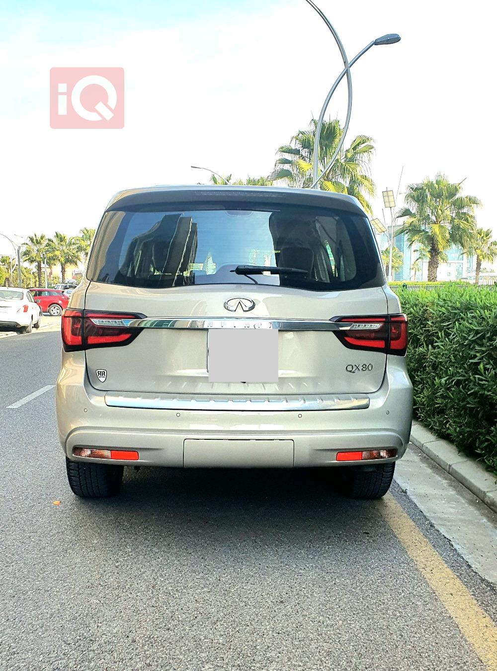 انفنتي QX80